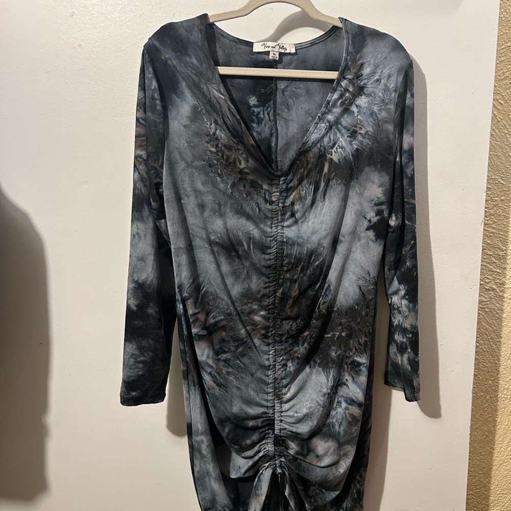 Gray Tie-Dye Long Sleeve Dress